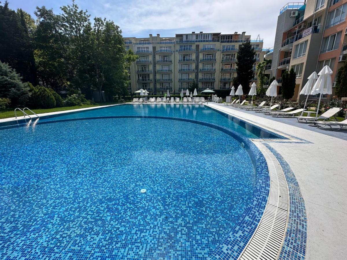 Oazis Sea View Apartment Ravda Esterno foto